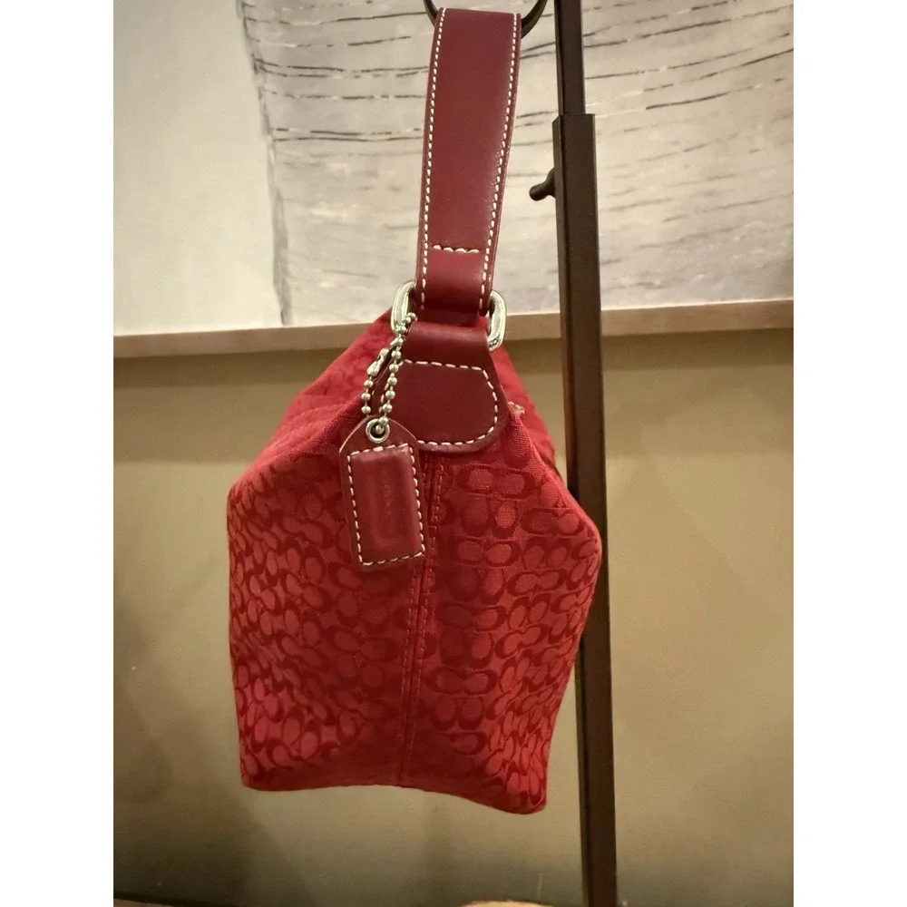Coach Y2K Vintage Cherry Red SoHo Signature‎ Mini Pouch Jacquard Hand Bag Rare